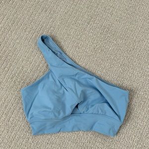 Alo yoga sports bra